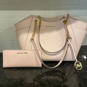 Michael Kors Tote & Wallet